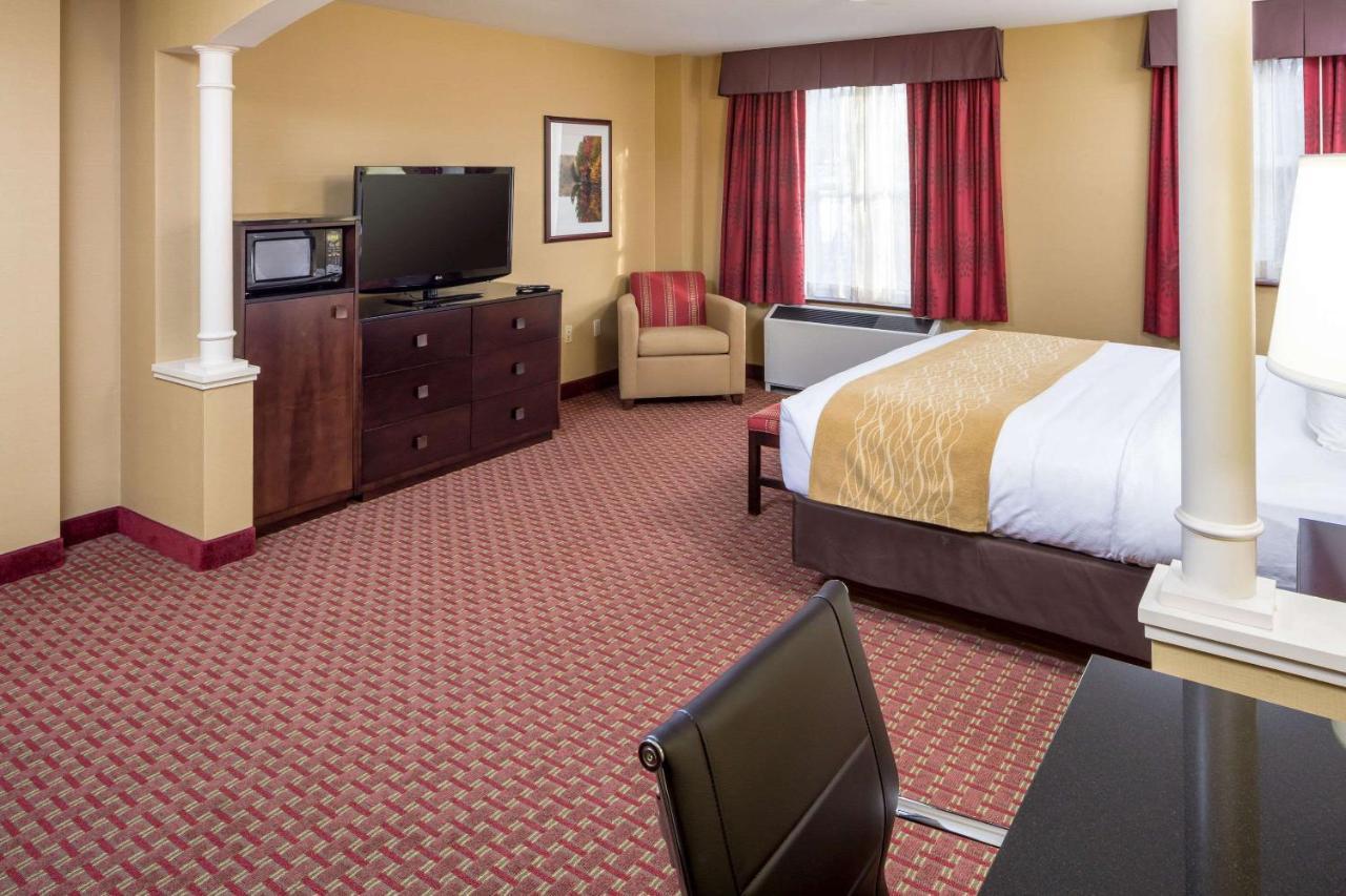 Comfort Inn & Suites Near Burke Mountain Saint Johnsbury Kültér fotó